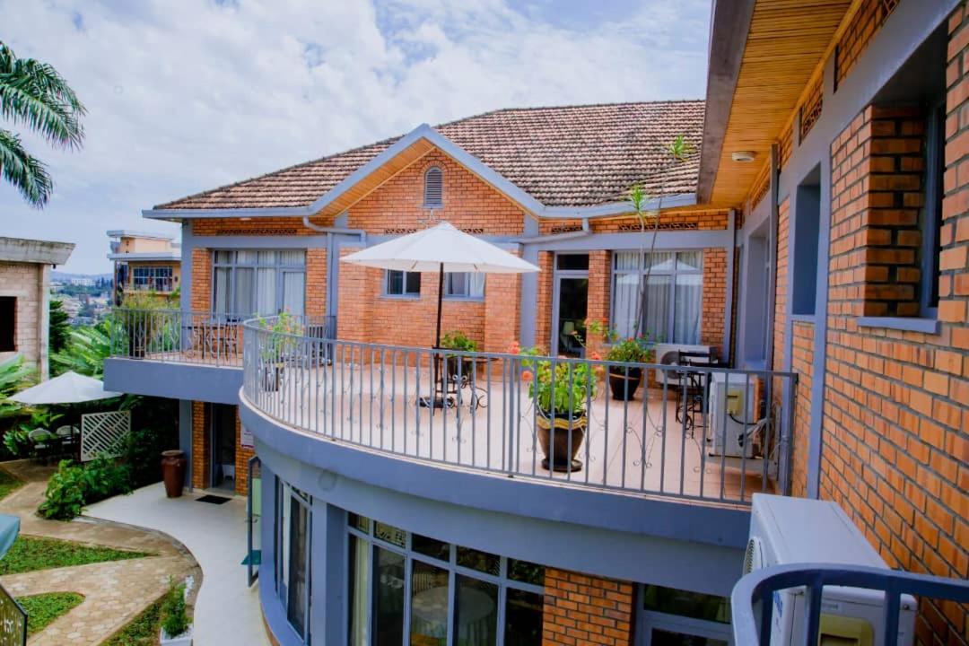 One Click Hotel Kigali Ngoại thất bức ảnh