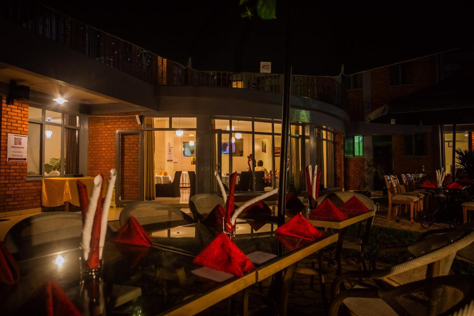 One Click Hotel Kigali Ngoại thất bức ảnh