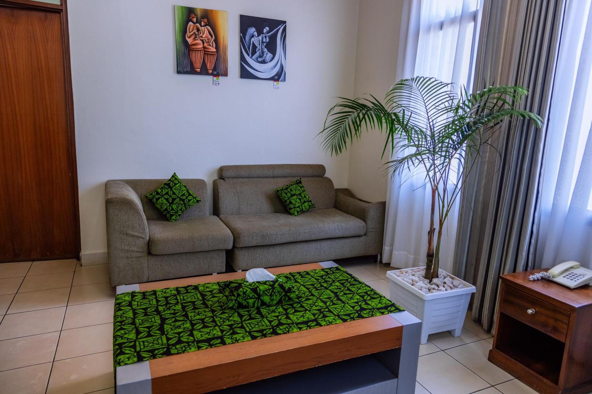 One Click Hotel Kigali Ngoại thất bức ảnh
