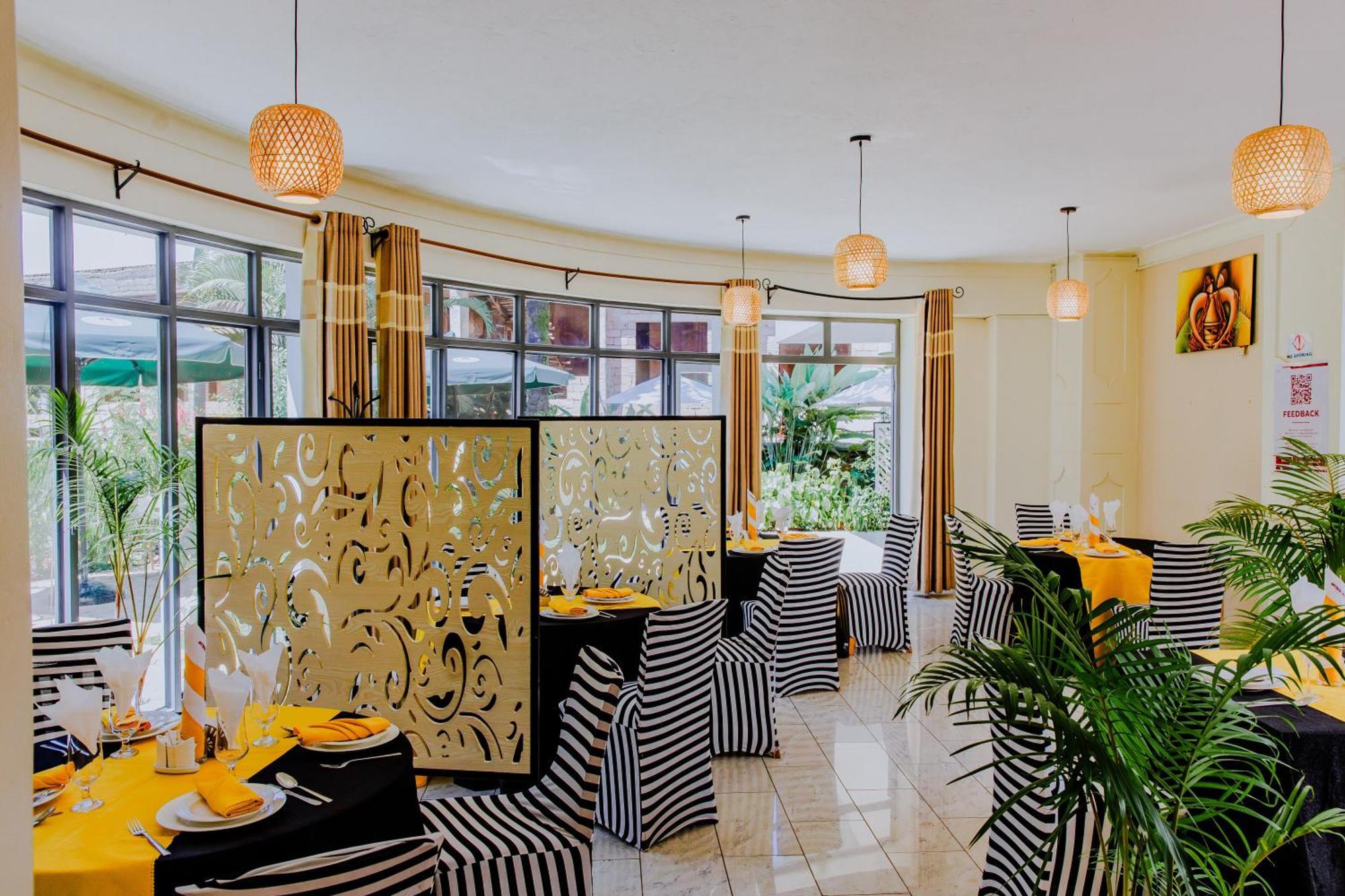 One Click Hotel Kigali Ngoại thất bức ảnh